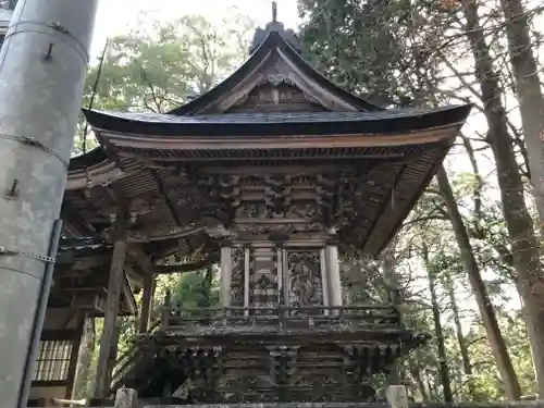 感神院木山寺の末社