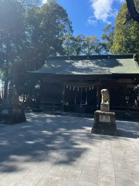 諏訪八幡神社の{uncategorized: "未分類", other: "その他", undefined: "問題あり", building: "その他建物", grave: "お墓", sacred_gate: "鳥居", guardian: "狛犬", statue: "像", buddha: "仏像", history: "歴史", nature: "自然", garden: "庭園", animal: "動物", pagoda: "塔", temizu: "手水舎", mountain_gate: "山門・神門", sanctuary: "本殿・本堂", subordinate: "末社・摂社", art: "芸術", scenery: "景色", jizo: "地蔵", ema: "絵馬", goshuin: "御朱印", omikuji: "おみくじ", items: "授与品その他", amulet: "お守り", goshuincho: "御朱印帳", eats: "食事", festival: "お祭り", votive_dance: "神楽", shichigosan: "七五三参", wedding: "結婚式", experience: "体験その他", initially: "初詣", around: "周辺", anti_infection: "感染症対策"}