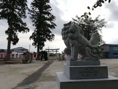 鹿嶋三嶋神社の狛犬