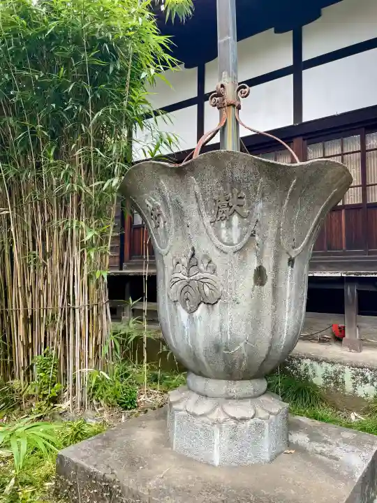臨江寺の{uncategorized: "未分類", other: "その他", undefined: "問題あり", building: "その他建物", grave: "お墓", sacred_gate: "鳥居", guardian: "狛犬", statue: "像", buddha: "仏像", history: "歴史", nature: "自然", garden: "庭園", animal: "動物", pagoda: "塔", temizu: "手水舎", mountain_gate: "山門・神門", sanctuary: "本殿・本堂", subordinate: "末社・摂社", art: "芸術", scenery: "景色", jizo: "地蔵", ema: "絵馬", goshuin: "御朱印", omikuji: "おみくじ", items: "授与品その他", amulet: "お守り", goshuincho: "御朱印帳", eats: "食事", festival: "お祭り", votive_dance: "神楽", shichigosan: "七五三参", wedding: "結婚式", experience: "体験その他", initially: "初詣", around: "周辺", anti_infection: "感染症対策"}