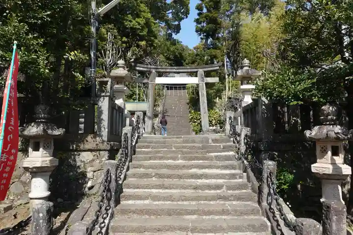 居神神社の鳥居