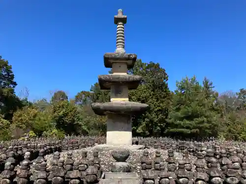 石塔寺の塔