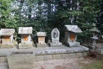 鏡石鹿嶋神社 ＊安産・開運・勝利の神さま＊の末社・摂社