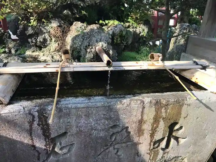 埴生神社の手水舎