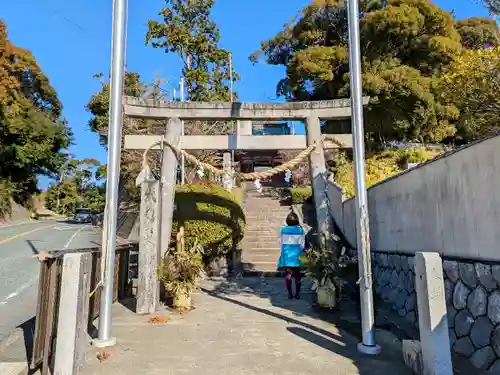 賀久留神社の鳥居