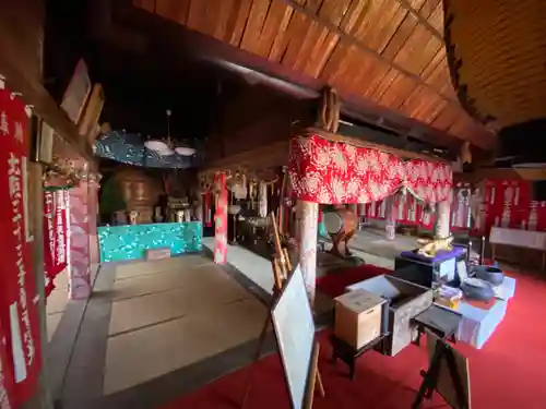 山田寺の本殿・本堂