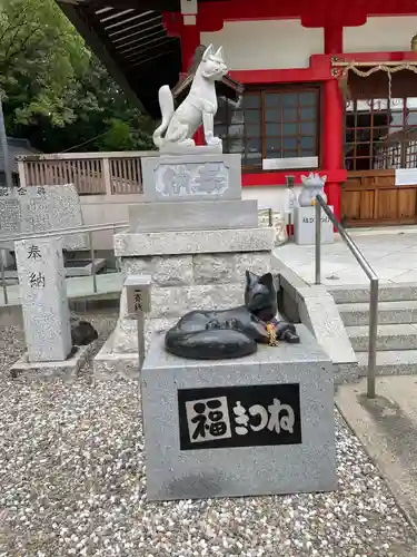 生玉稲荷神社の狛犬