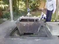 伊富岐神社の手水舎