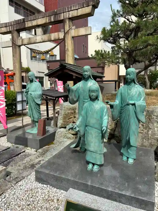柴田神社の{uncategorized: "未分類", other: "その他", undefined: "問題あり", building: "その他建物", grave: "お墓", sacred_gate: "鳥居", guardian: "狛犬", statue: "像", buddha: "仏像", history: "歴史", nature: "自然", garden: "庭園", animal: "動物", pagoda: "塔", temizu: "手水舎", mountain_gate: "山門・神門", sanctuary: "本殿・本堂", subordinate: "末社・摂社", art: "芸術", scenery: "景色", jizo: "地蔵", ema: "絵馬", goshuin: "御朱印", omikuji: "おみくじ", items: "授与品その他", amulet: "お守り", goshuincho: "御朱印帳", eats: "食事", festival: "お祭り", votive_dance: "神楽", shichigosan: "七五三参", wedding: "結婚式", experience: "体験その他", initially: "初詣", around: "周辺", anti_infection: "感染症対策"}