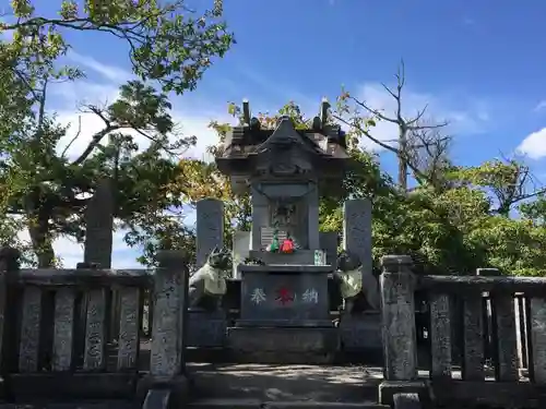 三峯神社の末社