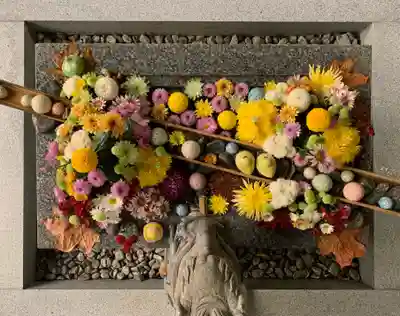 滑川神社 - 仕事と子どもの守り神の手水舎