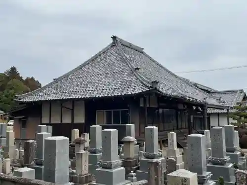 宝善寺の{uncategorized: "未分類", other: "その他", undefined: "問題あり", building: "その他建物", grave: "お墓", sacred_gate: "鳥居", guardian: "狛犬", statue: "像", buddha: "仏像", history: "歴史", nature: "自然", garden: "庭園", animal: "動物", pagoda: "塔", temizu: "手水舎", mountain_gate: "山門・神門", sanctuary: "本殿・本堂", subordinate: "末社・摂社", art: "芸術", scenery: "景色", jizo: "地蔵", ema: "絵馬", goshuin: "御朱印", omikuji: "おみくじ", items: "授与品その他", amulet: "お守り", goshuincho: "御朱印帳", eats: "食事", festival: "お祭り", votive_dance: "神楽", shichigosan: "七五三参", wedding: "結婚式", experience: "体験その他", initially: "初詣", around: "周辺", anti_infection: "感染症対策"}