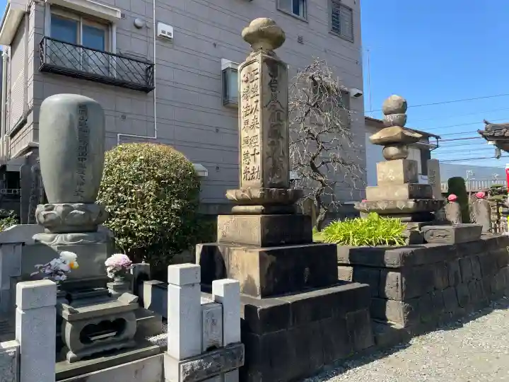 慶運寺の{uncategorized: "未分類", other: "その他", undefined: "問題あり", building: "その他建物", grave: "お墓", sacred_gate: "鳥居", guardian: "狛犬", statue: "像", buddha: "仏像", history: "歴史", nature: "自然", garden: "庭園", animal: "動物", pagoda: "塔", temizu: "手水舎", mountain_gate: "山門・神門", sanctuary: "本殿・本堂", subordinate: "末社・摂社", art: "芸術", scenery: "景色", jizo: "地蔵", ema: "絵馬", goshuin: "御朱印", omikuji: "おみくじ", items: "授与品その他", amulet: "お守り", goshuincho: "御朱印帳", eats: "食事", festival: "お祭り", votive_dance: "神楽", shichigosan: "七五三参", wedding: "結婚式", experience: "体験その他", initially: "初詣", around: "周辺", anti_infection: "感染症対策"}