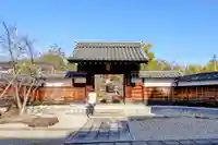 良福寺の山門・神門