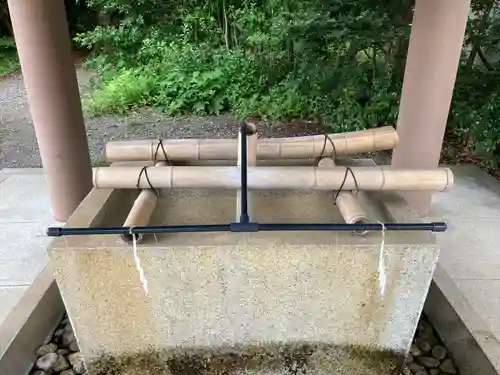 皇大神宮（烏森神社）の手水舎