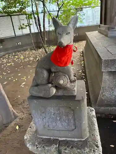 若松稲荷神社の狛犬