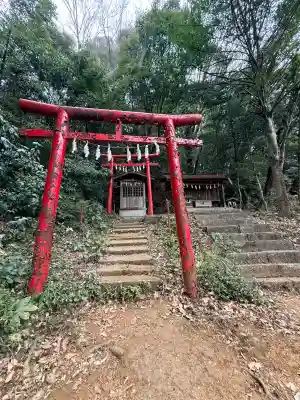 阿豆佐味天神社の{uncategorized: "未分類", other: "その他", undefined: "問題あり", building: "その他建物", grave: "お墓", sacred_gate: "鳥居", guardian: "狛犬", statue: "像", buddha: "仏像", history: "歴史", nature: "自然", garden: "庭園", animal: "動物", pagoda: "塔", temizu: "手水舎", mountain_gate: "山門・神門", sanctuary: "本殿・本堂", subordinate: "末社・摂社", art: "芸術", scenery: "景色", jizo: "地蔵", ema: "絵馬", goshuin: "御朱印", omikuji: "おみくじ", items: "授与品その他", amulet: "お守り", goshuincho: "御朱印帳", eats: "食事", festival: "お祭り", votive_dance: "神楽", shichigosan: "七五三参", wedding: "結婚式", experience: "体験その他", initially: "初詣", around: "周辺", anti_infection: "感染症対策"}