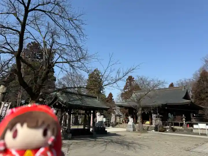 鳥海月山両所宮の{uncategorized: "未分類", other: "その他", undefined: "問題あり", building: "その他建物", grave: "お墓", sacred_gate: "鳥居", guardian: "狛犬", statue: "像", buddha: "仏像", history: "歴史", nature: "自然", garden: "庭園", animal: "動物", pagoda: "塔", temizu: "手水舎", mountain_gate: "山門・神門", sanctuary: "本殿・本堂", subordinate: "末社・摂社", art: "芸術", scenery: "景色", jizo: "地蔵", ema: "絵馬", goshuin: "御朱印", omikuji: "おみくじ", items: "授与品その他", amulet: "お守り", goshuincho: "御朱印帳", eats: "食事", festival: "お祭り", votive_dance: "神楽", shichigosan: "七五三参", wedding: "結婚式", experience: "体験その他", initially: "初詣", around: "周辺", anti_infection: "感染症対策"}