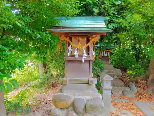 澳津社（一色森山）の末社・摂社