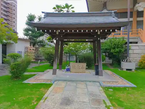 徳本寺の手水舎