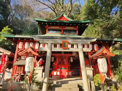 諏訪神社・諏訪山稲荷神社の末社・摂社