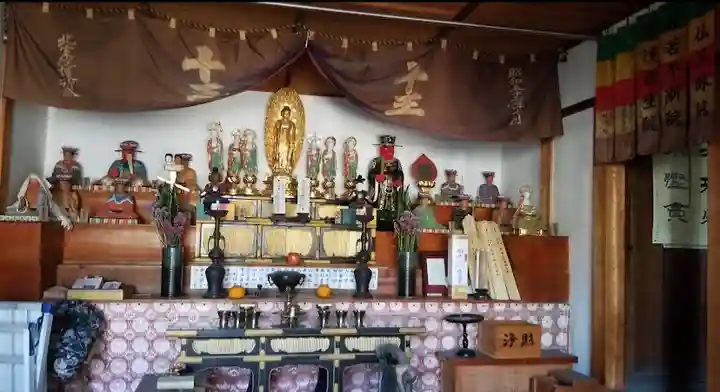 北室院の本殿・本堂