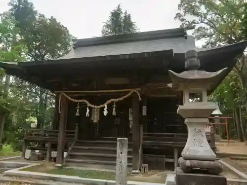 吉備津神社の{uncategorized: "未分類", other: "その他", undefined: "問題あり", building: "その他建物", grave: "お墓", sacred_gate: "鳥居", guardian: "狛犬", statue: "像", buddha: "仏像", history: "歴史", nature: "自然", garden: "庭園", animal: "動物", pagoda: "塔", temizu: "手水舎", mountain_gate: "山門・神門", sanctuary: "本殿・本堂", subordinate: "末社・摂社", art: "芸術", scenery: "景色", jizo: "地蔵", ema: "絵馬", goshuin: "御朱印", omikuji: "おみくじ", items: "授与品その他", amulet: "お守り", goshuincho: "御朱印帳", eats: "食事", festival: "お祭り", votive_dance: "神楽", shichigosan: "七五三参", wedding: "結婚式", experience: "体験その他", initially: "初詣", around: "周辺", anti_infection: "感染症対策"}