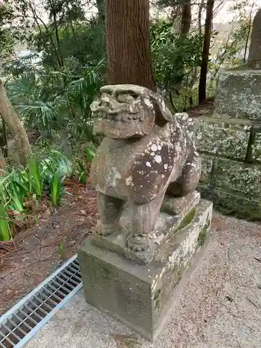 高瀧神社の狛犬