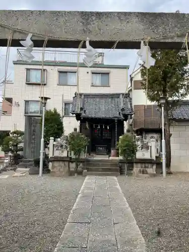 亀戸水神社の{uncategorized: "未分類", other: "その他", undefined: "問題あり", building: "その他建物", grave: "お墓", sacred_gate: "鳥居", guardian: "狛犬", statue: "像", buddha: "仏像", history: "歴史", nature: "自然", garden: "庭園", animal: "動物", pagoda: "塔", temizu: "手水舎", mountain_gate: "山門・神門", sanctuary: "本殿・本堂", subordinate: "末社・摂社", art: "芸術", scenery: "景色", jizo: "地蔵", ema: "絵馬", goshuin: "御朱印", omikuji: "おみくじ", items: "授与品その他", amulet: "お守り", goshuincho: "御朱印帳", eats: "食事", festival: "お祭り", votive_dance: "神楽", shichigosan: "七五三参", wedding: "結婚式", experience: "体験その他", initially: "初詣", around: "周辺", anti_infection: "感染症対策"}