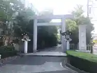 神明社の鳥居