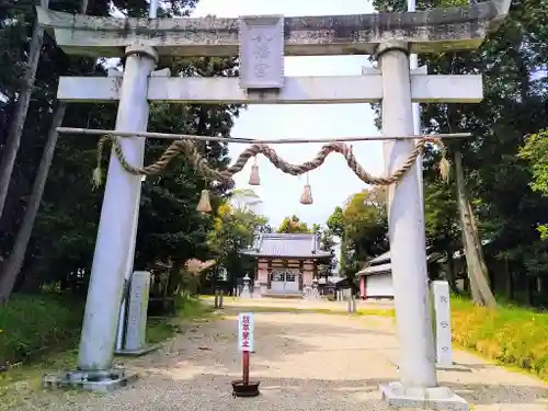 八幡社の鳥居