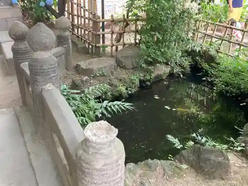 王子稲荷神社の庭園