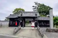 長福寺の山門・神門