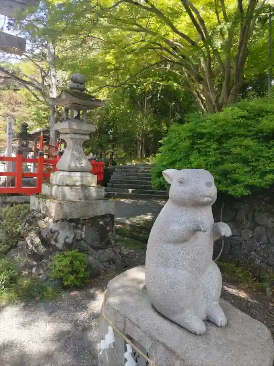 出雲大神宮の{uncategorized: "未分類", other: "その他", undefined: "問題あり", building: "その他建物", grave: "お墓", sacred_gate: "鳥居", guardian: "狛犬", statue: "像", buddha: "仏像", history: "歴史", nature: "自然", garden: "庭園", animal: "動物", pagoda: "塔", temizu: "手水舎", mountain_gate: "山門・神門", sanctuary: "本殿・本堂", subordinate: "末社・摂社", art: "芸術", scenery: "景色", jizo: "地蔵", ema: "絵馬", goshuin: "御朱印", omikuji: "おみくじ", items: "授与品その他", amulet: "お守り", goshuincho: "御朱印帳", eats: "食事", festival: "お祭り", votive_dance: "神楽", shichigosan: "七五三参", wedding: "結婚式", experience: "体験その他", initially: "初詣", around: "周辺", anti_infection: "感染症対策"}