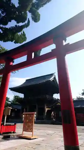 白山神社の鳥居