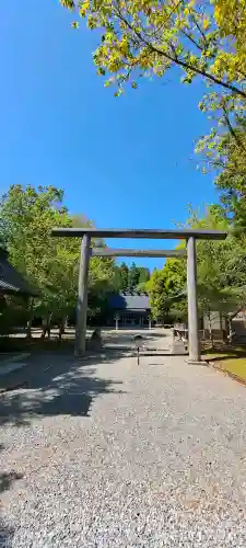 天照御祖神社の{uncategorized: "未分類", other: "その他", undefined: "問題あり", building: "その他建物", grave: "お墓", sacred_gate: "鳥居", guardian: "狛犬", statue: "像", buddha: "仏像", history: "歴史", nature: "自然", garden: "庭園", animal: "動物", pagoda: "塔", temizu: "手水舎", mountain_gate: "山門・神門", sanctuary: "本殿・本堂", subordinate: "末社・摂社", art: "芸術", scenery: "景色", jizo: "地蔵", ema: "絵馬", goshuin: "御朱印", omikuji: "おみくじ", items: "授与品その他", amulet: "お守り", goshuincho: "御朱印帳", eats: "食事", festival: "お祭り", votive_dance: "神楽", shichigosan: "七五三参", wedding: "結婚式", experience: "体験その他", initially: "初詣", around: "周辺", anti_infection: "感染症対策"}