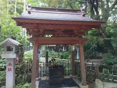御霊神社の手水舎