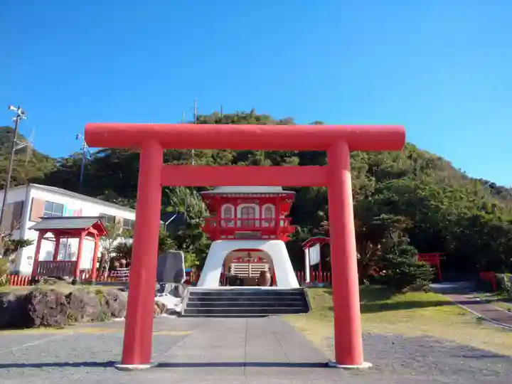 龍宮神社の鳥居