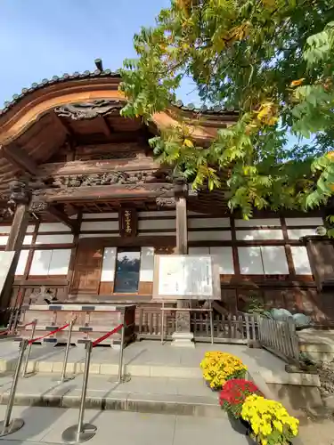 深大寺の本殿・本堂