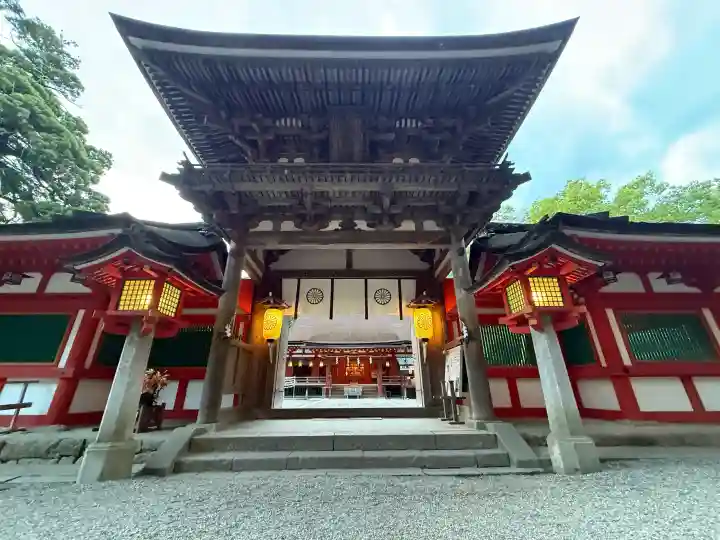 石上神宮の{uncategorized: "未分類", other: "その他", undefined: "問題あり", building: "その他建物", grave: "お墓", sacred_gate: "鳥居", guardian: "狛犬", statue: "像", buddha: "仏像", history: "歴史", nature: "自然", garden: "庭園", animal: "動物", pagoda: "塔", temizu: "手水舎", mountain_gate: "山門・神門", sanctuary: "本殿・本堂", subordinate: "末社・摂社", art: "芸術", scenery: "景色", jizo: "地蔵", ema: "絵馬", goshuin: "御朱印", omikuji: "おみくじ", items: "授与品その他", amulet: "お守り", goshuincho: "御朱印帳", eats: "食事", festival: "お祭り", votive_dance: "神楽", shichigosan: "七五三参", wedding: "結婚式", experience: "体験その他", initially: "初詣", around: "周辺", anti_infection: "感染症対策"}