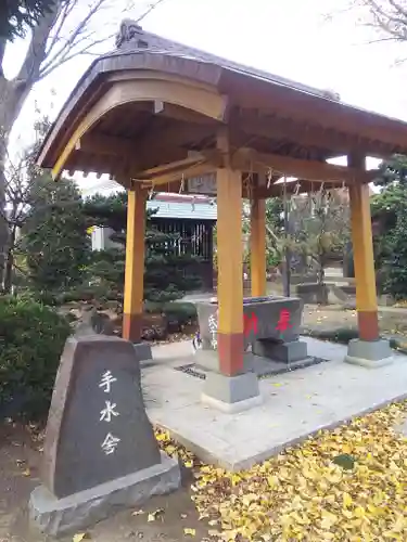 足立神社の手水