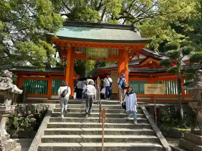 熊野那智大社の{uncategorized: "未分類", other: "その他", undefined: "問題あり", building: "その他建物", grave: "お墓", sacred_gate: "鳥居", guardian: "狛犬", statue: "像", buddha: "仏像", history: "歴史", nature: "自然", garden: "庭園", animal: "動物", pagoda: "塔", temizu: "手水舎", mountain_gate: "山門・神門", sanctuary: "本殿・本堂", subordinate: "末社・摂社", art: "芸術", scenery: "景色", jizo: "地蔵", ema: "絵馬", goshuin: "御朱印", omikuji: "おみくじ", items: "授与品その他", amulet: "お守り", goshuincho: "御朱印帳", eats: "食事", festival: "お祭り", votive_dance: "神楽", shichigosan: "七五三参", wedding: "結婚式", experience: "体験その他", initially: "初詣", around: "周辺", anti_infection: "感染症対策"}