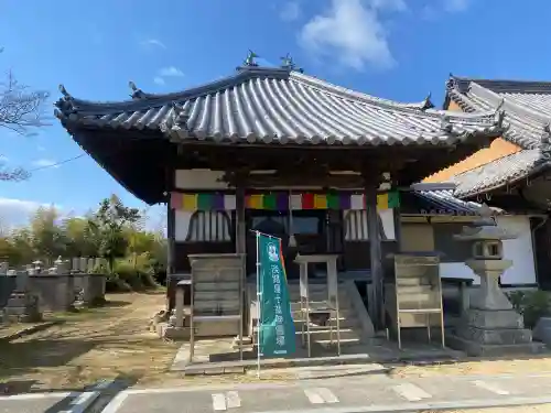 長林寺の{uncategorized: "未分類", other: "その他", undefined: "問題あり", building: "その他建物", grave: "お墓", sacred_gate: "鳥居", guardian: "狛犬", statue: "像", buddha: "仏像", history: "歴史", nature: "自然", garden: "庭園", animal: "動物", pagoda: "塔", temizu: "手水舎", mountain_gate: "山門・神門", sanctuary: "本殿・本堂", subordinate: "末社・摂社", art: "芸術", scenery: "景色", jizo: "地蔵", ema: "絵馬", goshuin: "御朱印", omikuji: "おみくじ", items: "授与品その他", amulet: "お守り", goshuincho: "御朱印帳", eats: "食事", festival: "お祭り", votive_dance: "神楽", shichigosan: "七五三参", wedding: "結婚式", experience: "体験その他", initially: "初詣", around: "周辺", anti_infection: "感染症対策"}