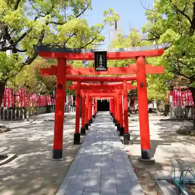 湊川神社の末社・摂社