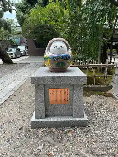 安江八幡宮の像