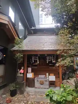 五十稲荷神社(栄寿稲荷神社)の本殿・本堂