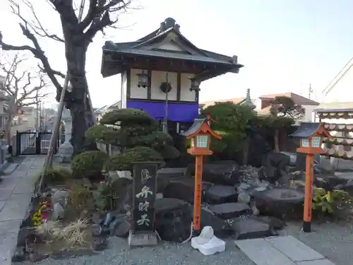 宝蔵寺の末社・摂社