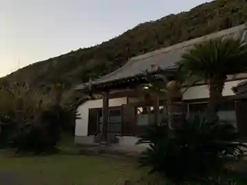 浄照寺の本殿・本堂