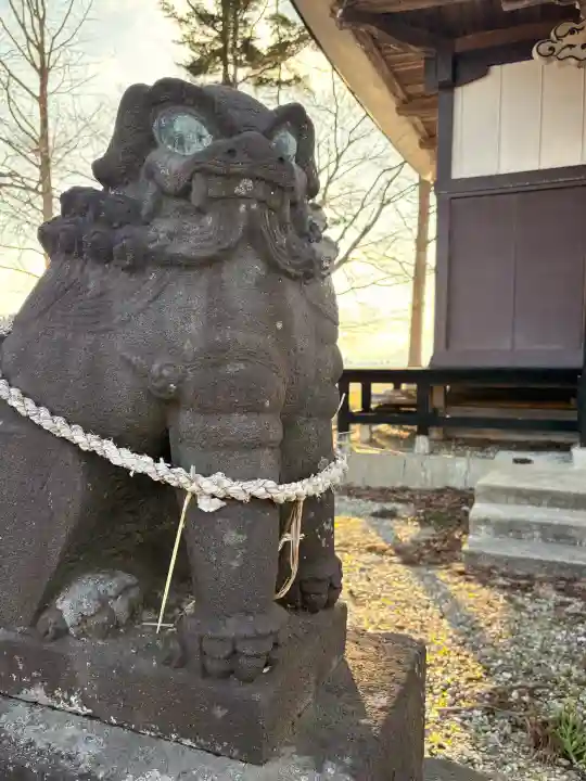 荒羽祗神社の{uncategorized: "未分類", other: "その他", undefined: "問題あり", building: "その他建物", grave: "お墓", sacred_gate: "鳥居", guardian: "狛犬", statue: "像", buddha: "仏像", history: "歴史", nature: "自然", garden: "庭園", animal: "動物", pagoda: "塔", temizu: "手水舎", mountain_gate: "山門・神門", sanctuary: "本殿・本堂", subordinate: "末社・摂社", art: "芸術", scenery: "景色", jizo: "地蔵", ema: "絵馬", goshuin: "御朱印", omikuji: "おみくじ", items: "授与品その他", amulet: "お守り", goshuincho: "御朱印帳", eats: "食事", festival: "お祭り", votive_dance: "神楽", shichigosan: "七五三参", wedding: "結婚式", experience: "体験その他", initially: "初詣", around: "周辺", anti_infection: "感染症対策"}