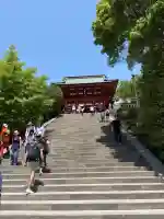 鶴岡八幡宮の{uncategorized: "未分類", other: "その他", undefined: "問題あり", building: "その他建物", grave: "お墓", sacred_gate: "鳥居", guardian: "狛犬", statue: "像", buddha: "仏像", history: "歴史", nature: "自然", garden: "庭園", animal: "動物", pagoda: "塔", temizu: "手水舎", mountain_gate: "山門・神門", sanctuary: "本殿・本堂", subordinate: "末社・摂社", art: "芸術", scenery: "景色", jizo: "地蔵", ema: "絵馬", goshuin: "御朱印", omikuji: "おみくじ", items: "授与品その他", amulet: "お守り", goshuincho: "御朱印帳", eats: "食事", festival: "お祭り", votive_dance: "神楽", shichigosan: "七五三参", wedding: "結婚式", experience: "体験その他", initially: "初詣", around: "周辺", anti_infection: "感染症対策"}
